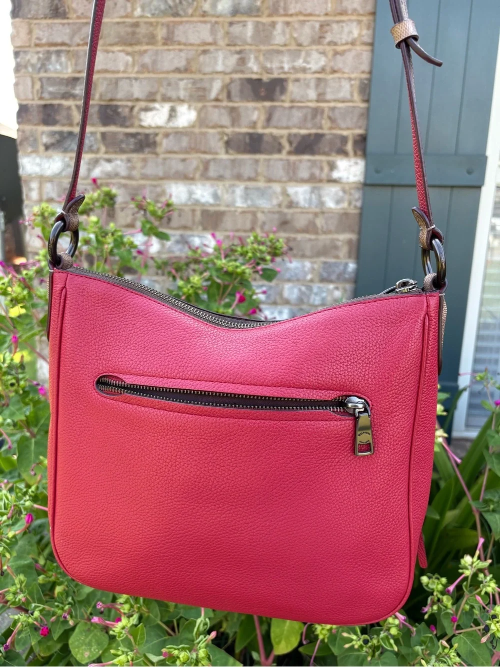 Coach Signature Canvas Colorblock Chaise Crossbody Purse Brick Red